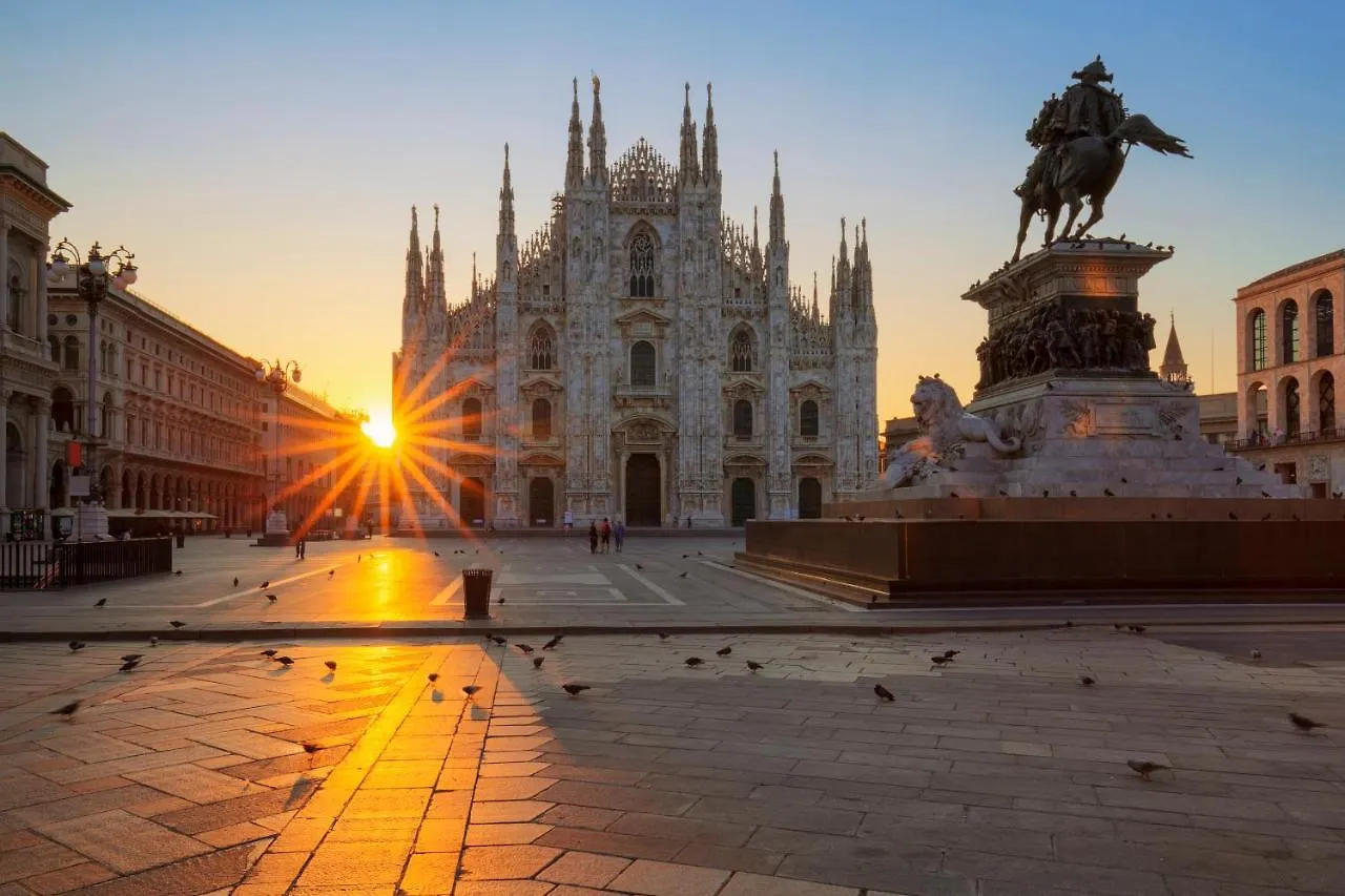 Appartamento City Life House-Red San Siro & Duomo Milano